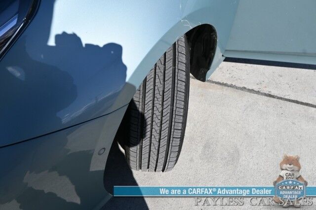 2021 Toyota Prius XLE / AWD / Hybrid / Power & Heated Leather Seats / Heated Steering Wheel / Adaptive Cruise Control / Lane Departure & Blind Spot Alert / Apple CarPlay & Android Auto / Aluminum Wheels / 51 MPG Anchorage AK