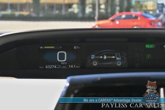 2021 Toyota Prius XLE / AWD / Hybrid / Power & Heated Leather Seats / Heated Steering Wheel / Adaptive Cruise Control / Lane Departure & Blind Spot Alert / Apple CarPlay & Android Auto / Automatic Climate Control / 51 MPG Anchorage AK