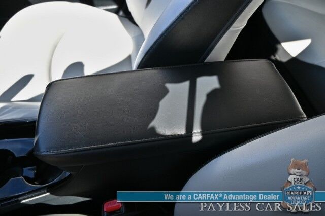2021 Toyota Prius XLE / AWD / Hybrid / Power & Heated Leather Seats / Heated Steering Wheel / Adaptive Cruise Control / Lane Departure & Blind Spot Alert / Apple CarPlay & Android Auto / Automatic Climate Control / 51 MPG Anchorage AK