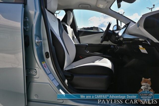 2021 Toyota Prius XLE / AWD / Hybrid / Power & Heated Leather Seats / Heated Steering Wheel / Adaptive Cruise Control / Lane Departure & Blind Spot Alert / Apple CarPlay & Android Auto / Automatic Climate Control / 51 MPG Anchorage AK