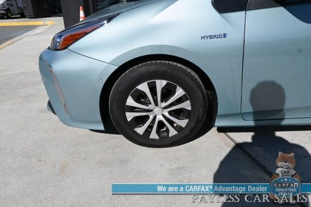 2021 Toyota Prius XLE / AWD / Hybrid / Power & Heated Leather Seats / Heated Steering Wheel / Adaptive Cruise Control / Lane Departure & Blind Spot Alert / Apple CarPlay & Android Auto / Automatic Climate Control / 51 MPG Anchorage AK