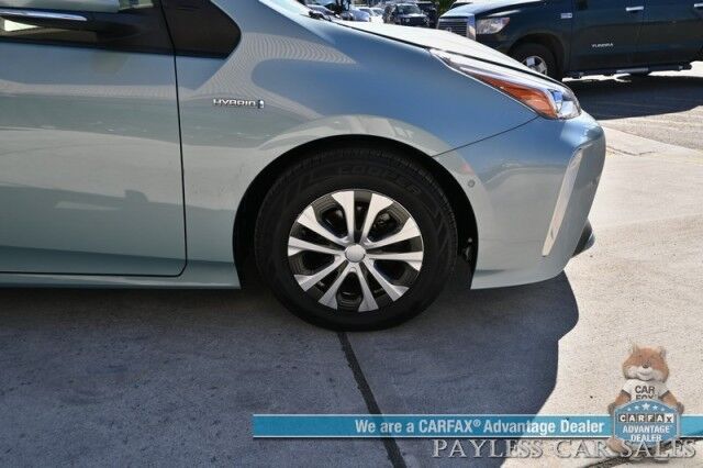 2021 Toyota Prius XLE / AWD / Hybrid / Power & Heated Leather Seats / Heated Steering Wheel / Adaptive Cruise Control / Lane Departure & Blind Spot Alert / Apple CarPlay & Android Auto / Automatic Climate Control / 51 MPG Anchorage AK