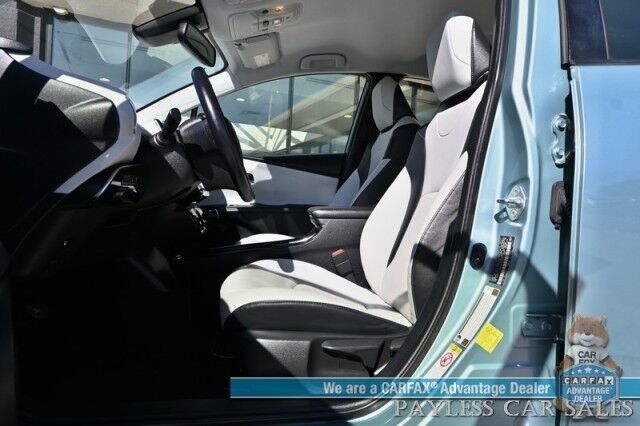 2021 Toyota Prius XLE / AWD / Hybrid / Power & Heated Leather Seats / Heated Steering Wheel / Adaptive Cruise Control / Lane Departure & Blind Spot Alert / Apple CarPlay & Android Auto / Automatic Climate Control / 51 MPG Anchorage AK