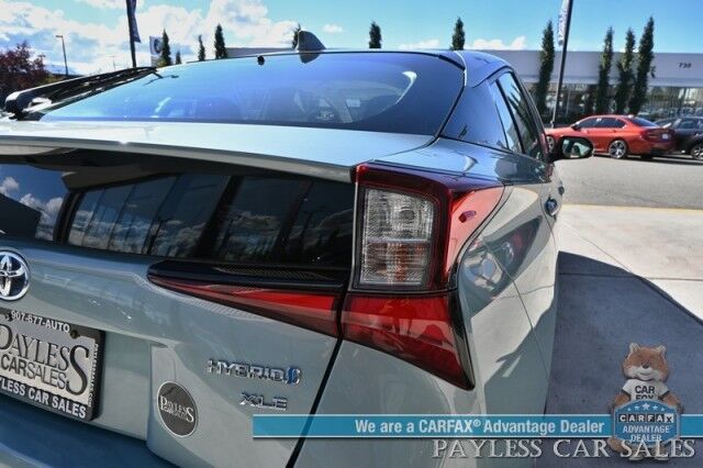 2021 Toyota Prius XLE / AWD / Hybrid / Power & Heated Leather Seats / Heated Steering Wheel / Adaptive Cruise Control / Lane Departure & Blind Spot Alert / Apple CarPlay & Android Auto / Automatic Climate Control / 51 MPG Anchorage AK
