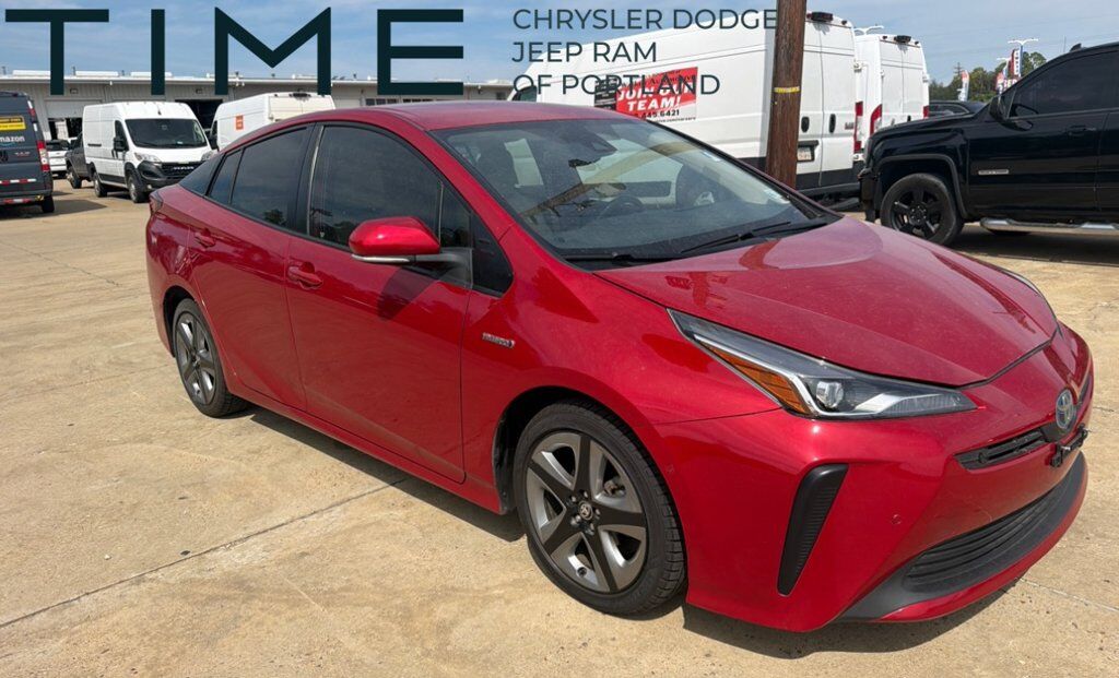 2021 Toyota Prius XLE