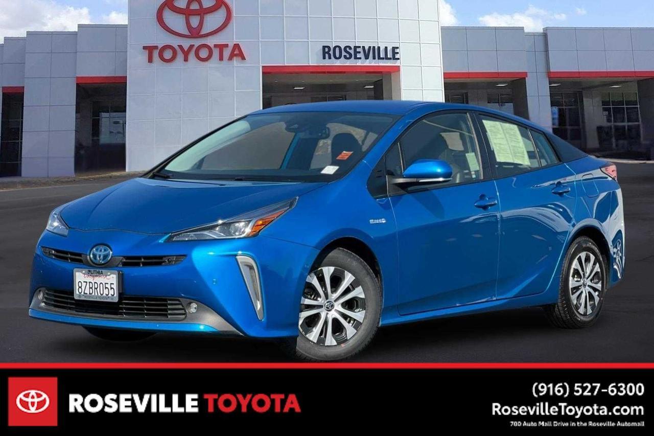 2021 Toyota Prius XLE