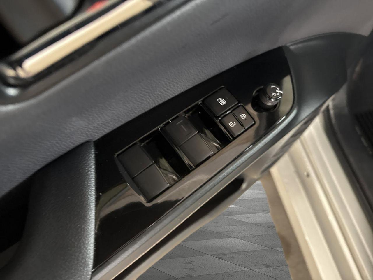 2021 Toyota Prius XLE San Antonio TX