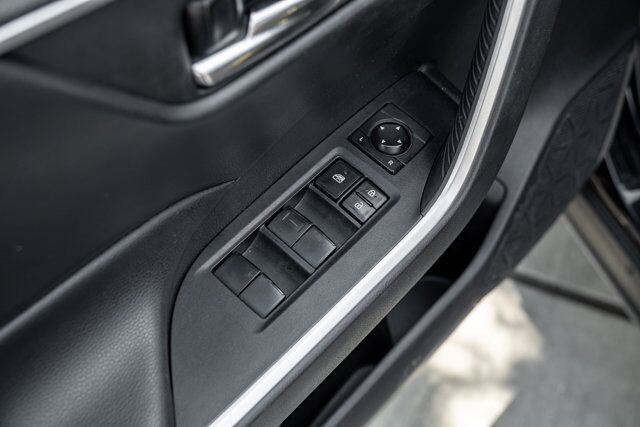 2021 Toyota RAV4  Selma TX