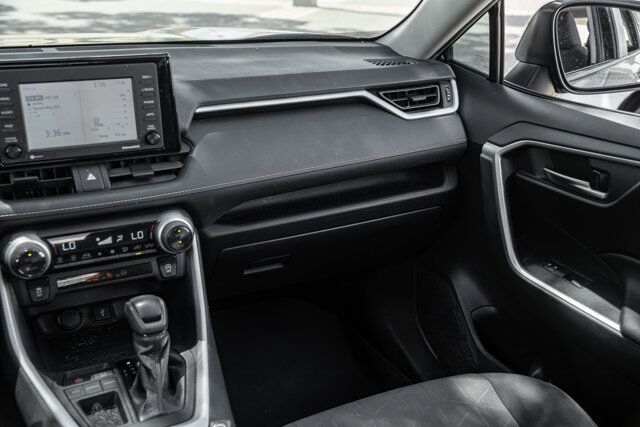 2021 Toyota RAV4  Selma TX