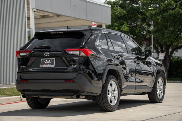 2021 Toyota RAV4  Selma TX