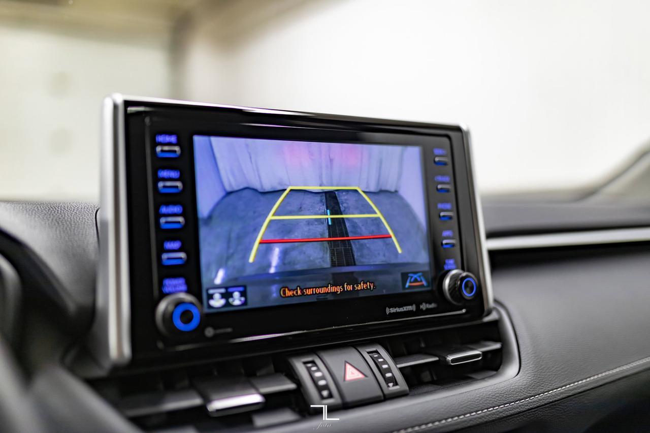 2021 Toyota RAV4 AWD XLE Leather Roof BCam Red Deer AB