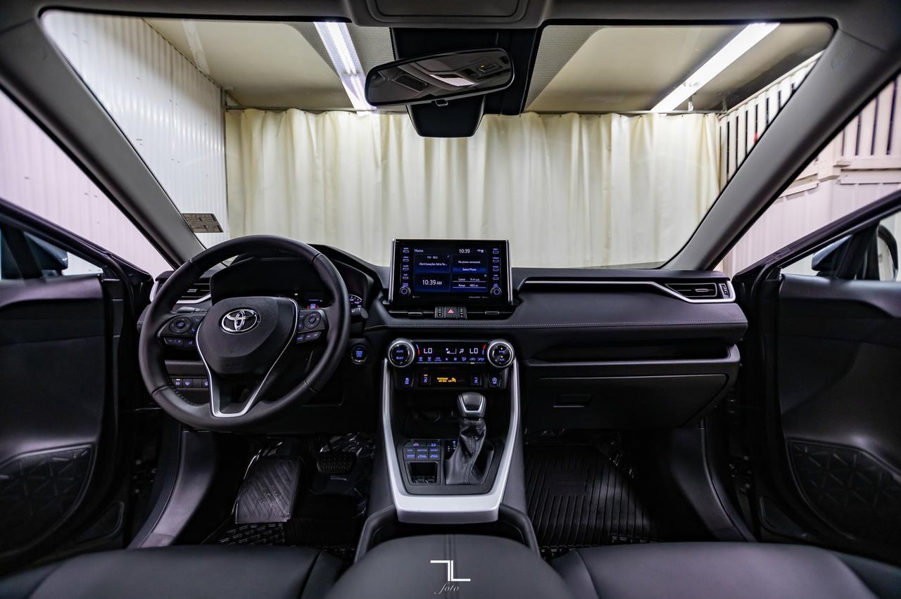2021 Toyota RAV4 AWD XLE Leather Roof BCam Red Deer AB