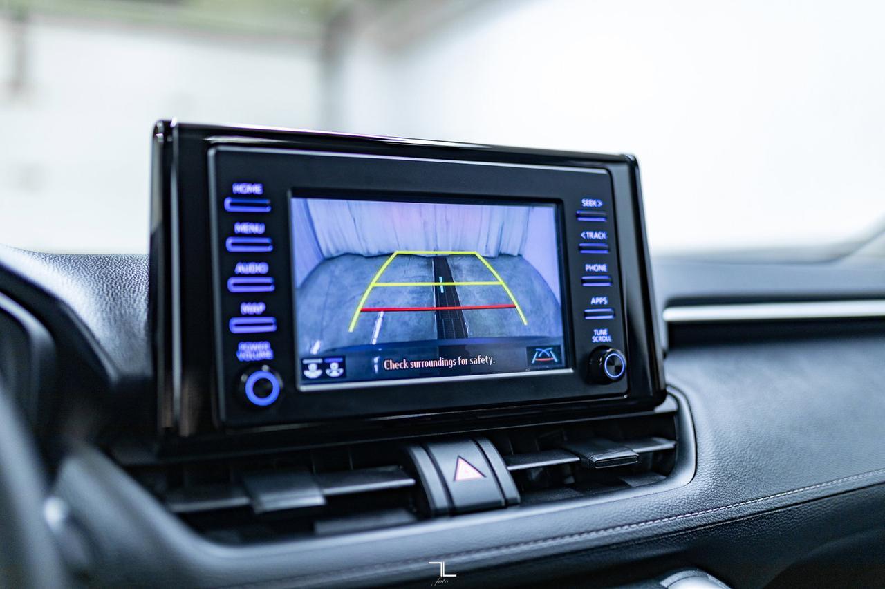 2021 Toyota RAV4 AWD XLE Roof BCam Red Deer AB