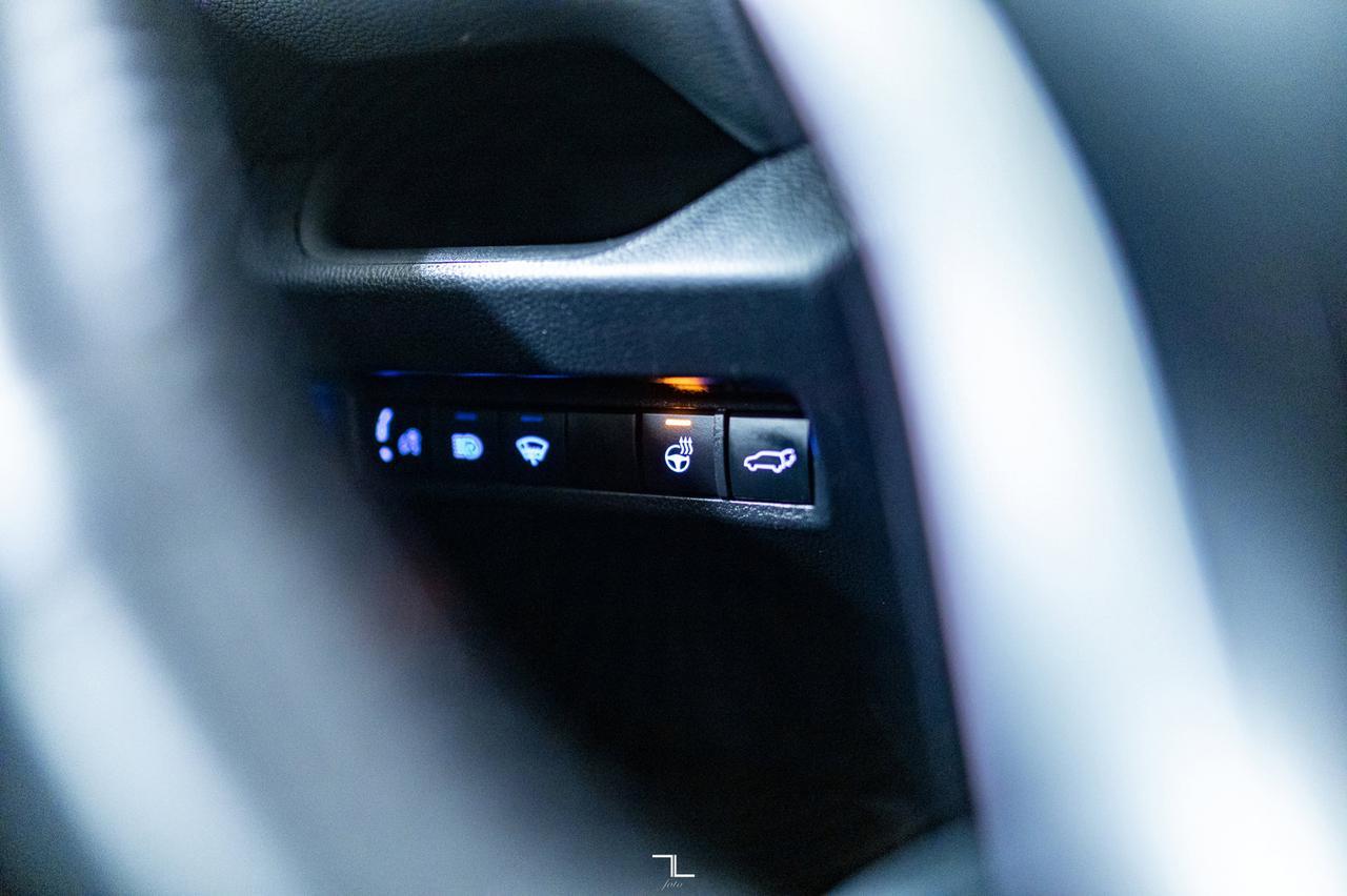 2021 Toyota RAV4 AWD XLE Roof BCam Red Deer AB