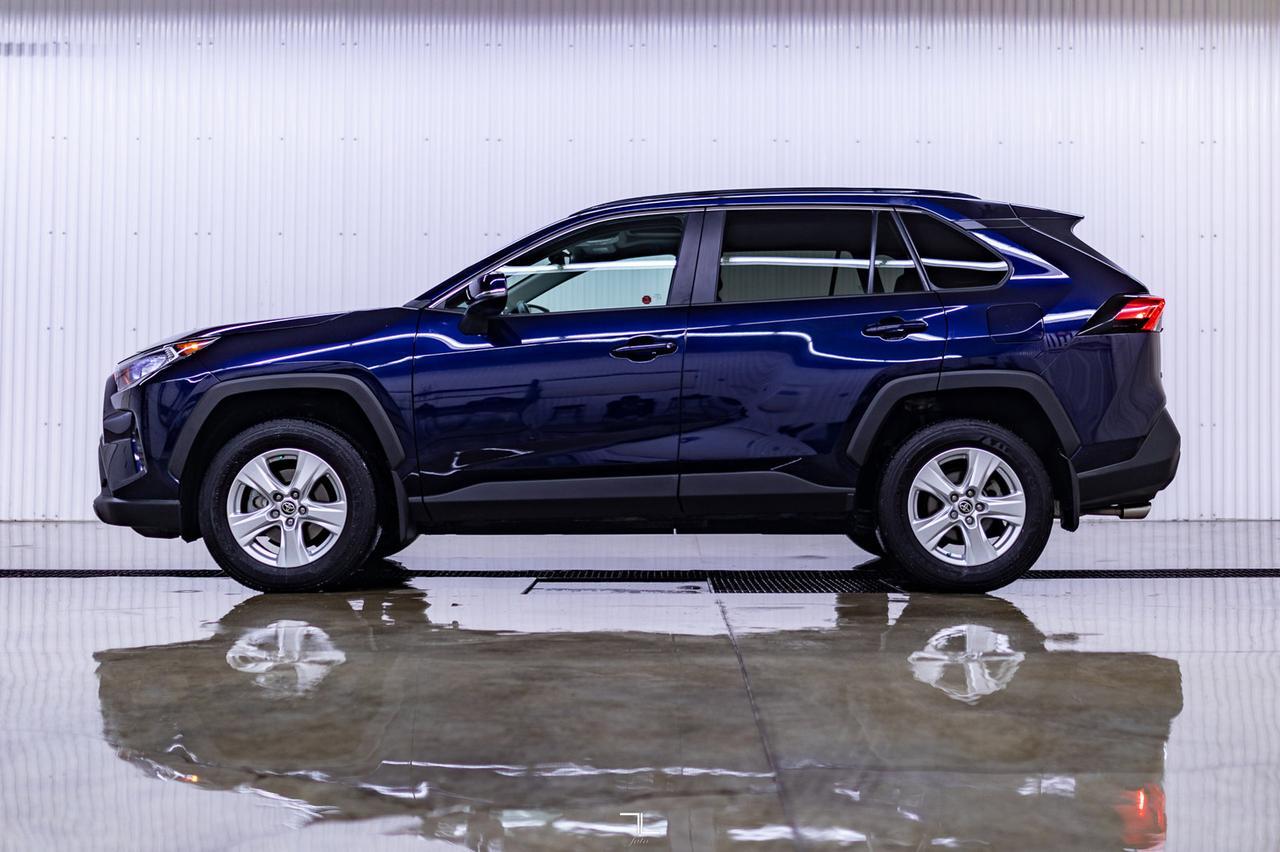 2021 Toyota RAV4 AWD XLE Roof BCam Red Deer AB