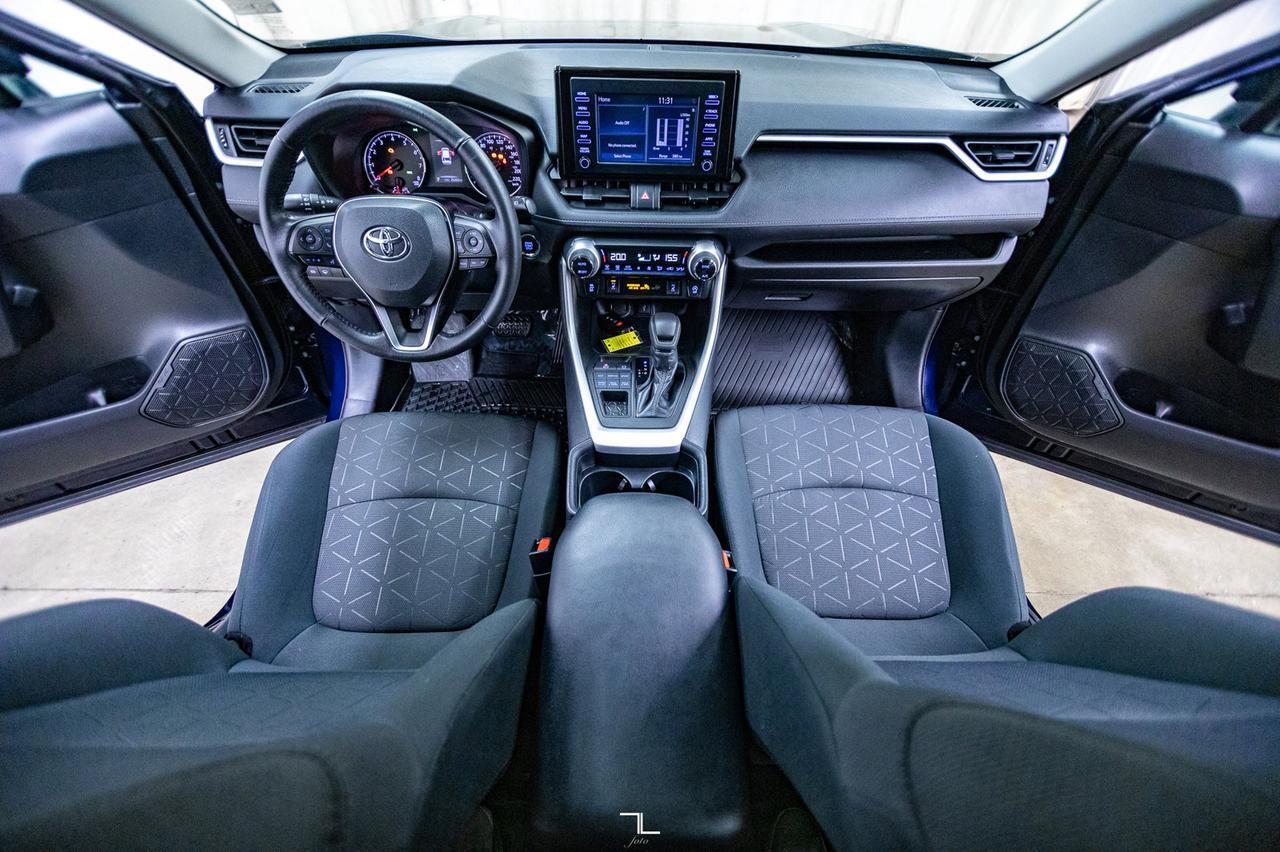 2021 Toyota RAV4 AWD XLE Roof BCam Red Deer AB