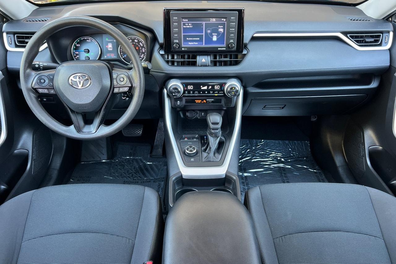 2021 Toyota RAV4 Hybrid LE