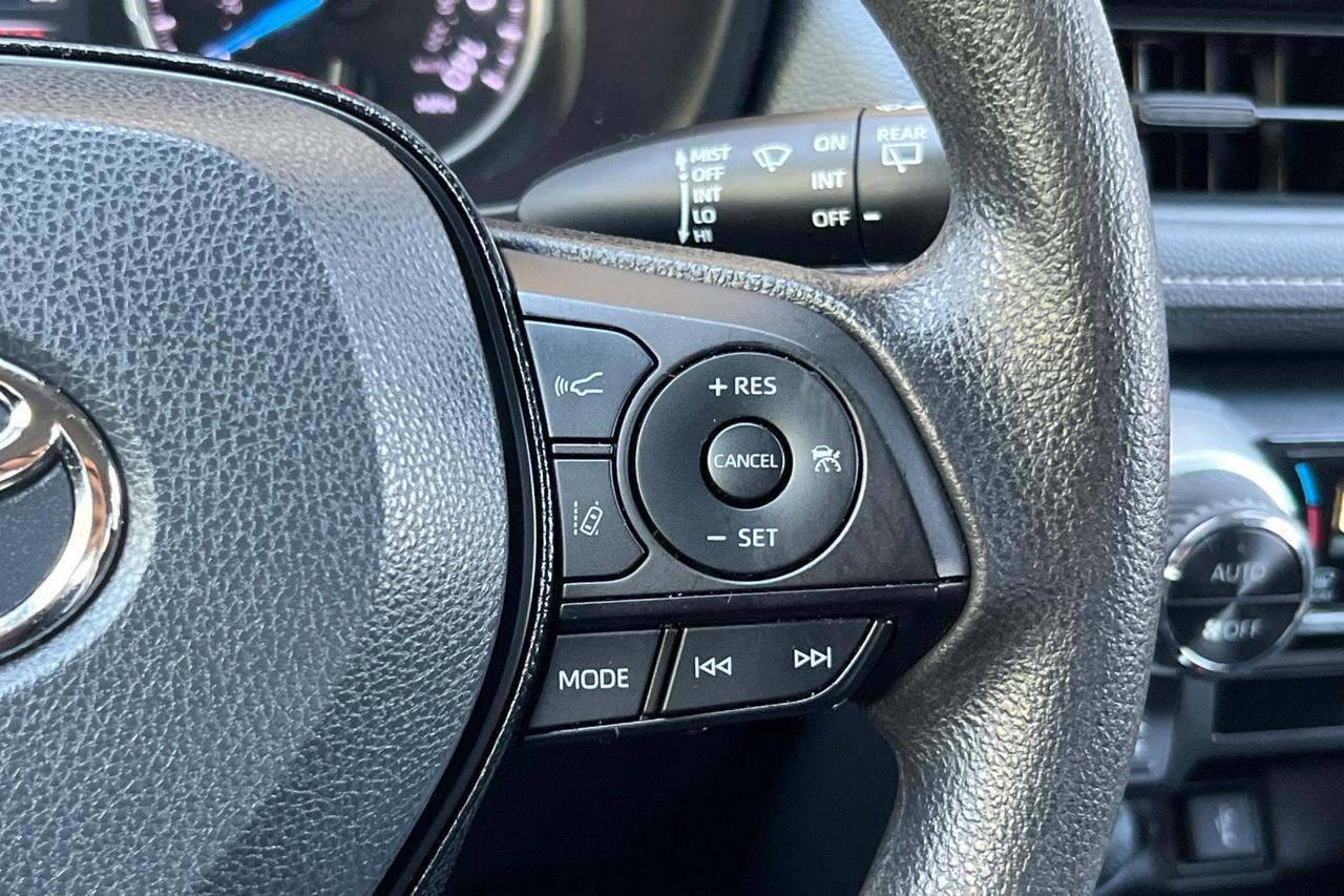 2021 Toyota RAV4 Hybrid LE Roseville CA