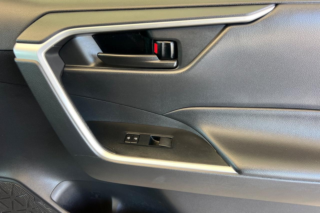 2021 Toyota RAV4 Hybrid LE Roseville CA