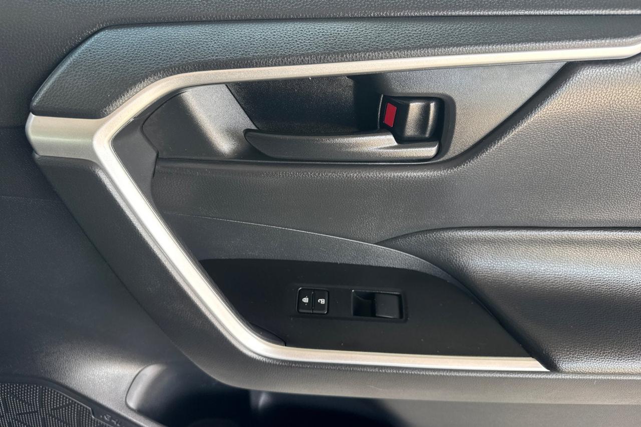 2021 Toyota RAV4 Hybrid LE Roseville CA