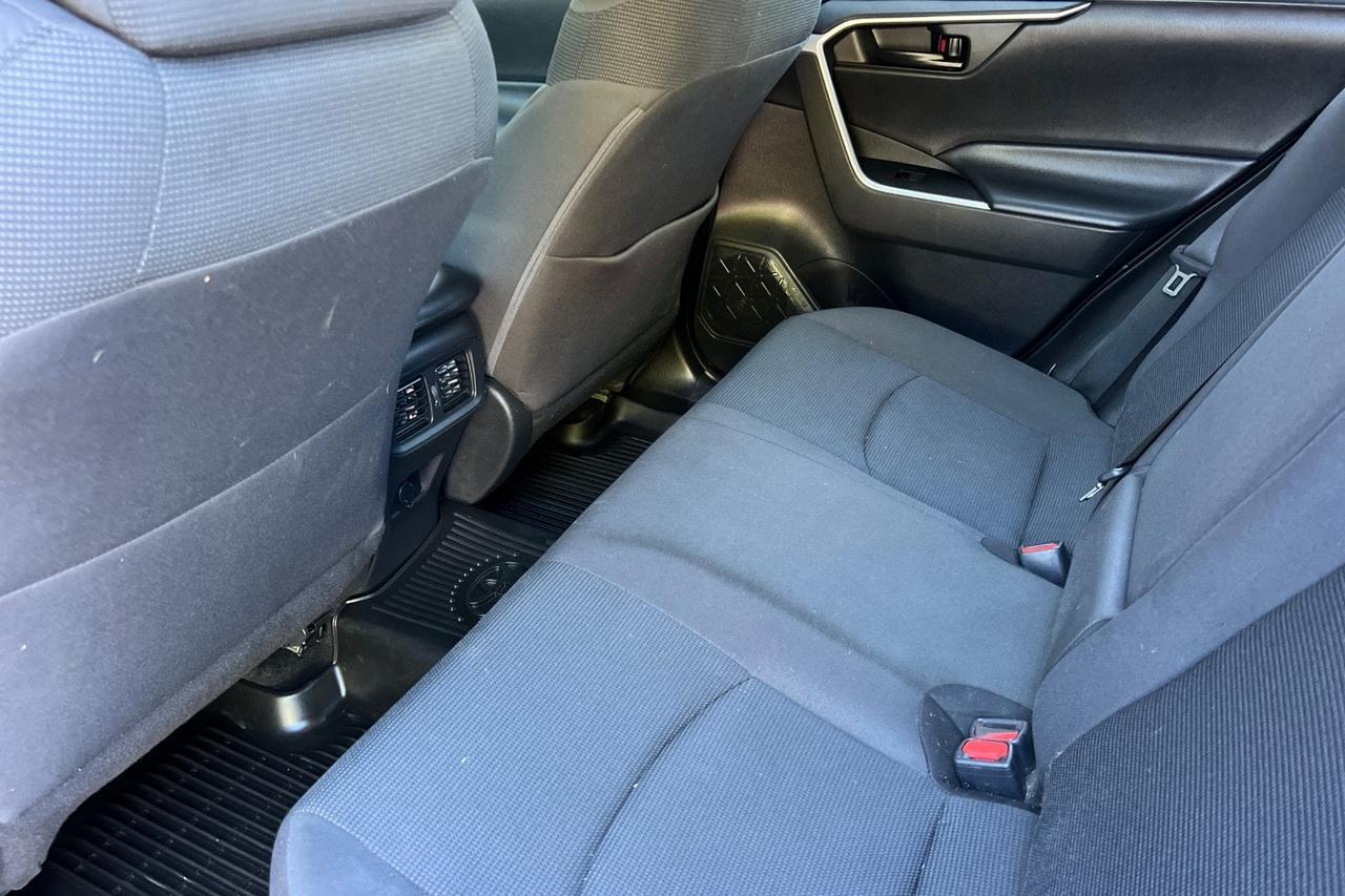 2021 Toyota RAV4 Hybrid LE Roseville CA