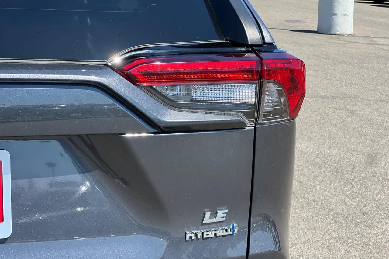 2021 Toyota RAV4 Hybrid LE Roseville CA