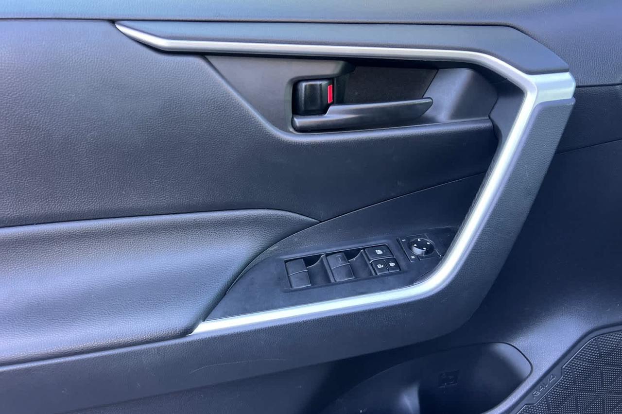 2021 Toyota RAV4 Hybrid LE Roseville CA