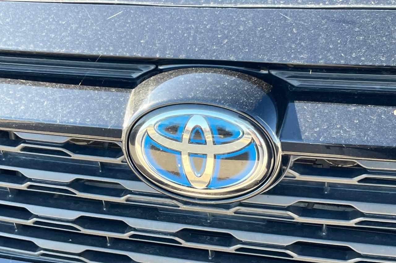 2021 Toyota RAV4 Hybrid LE Roseville CA