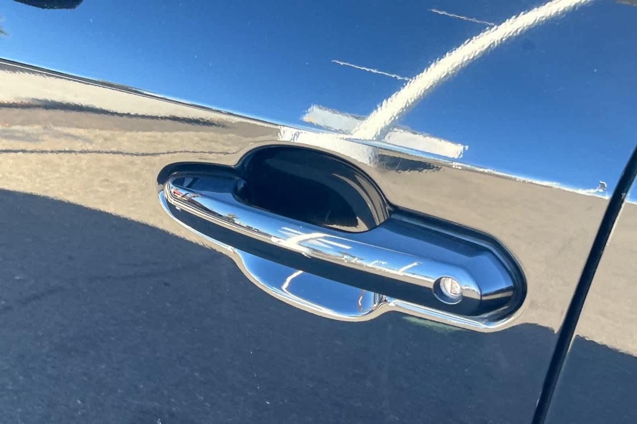 2021 Toyota RAV4 Hybrid LE Roseville CA