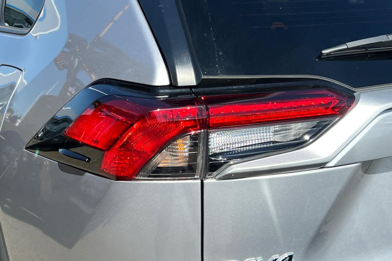 2021 Toyota RAV4 Hybrid LE Roseville CA