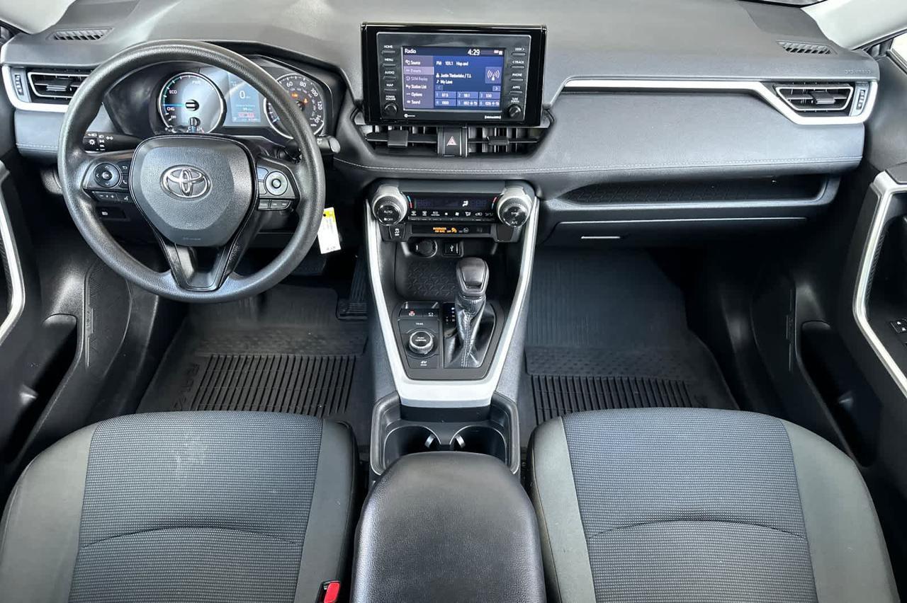 2021 Toyota RAV4 Hybrid LE