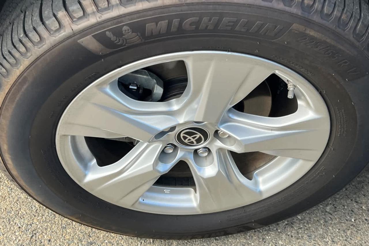 2021 Toyota RAV4 Hybrid LE Roseville CA