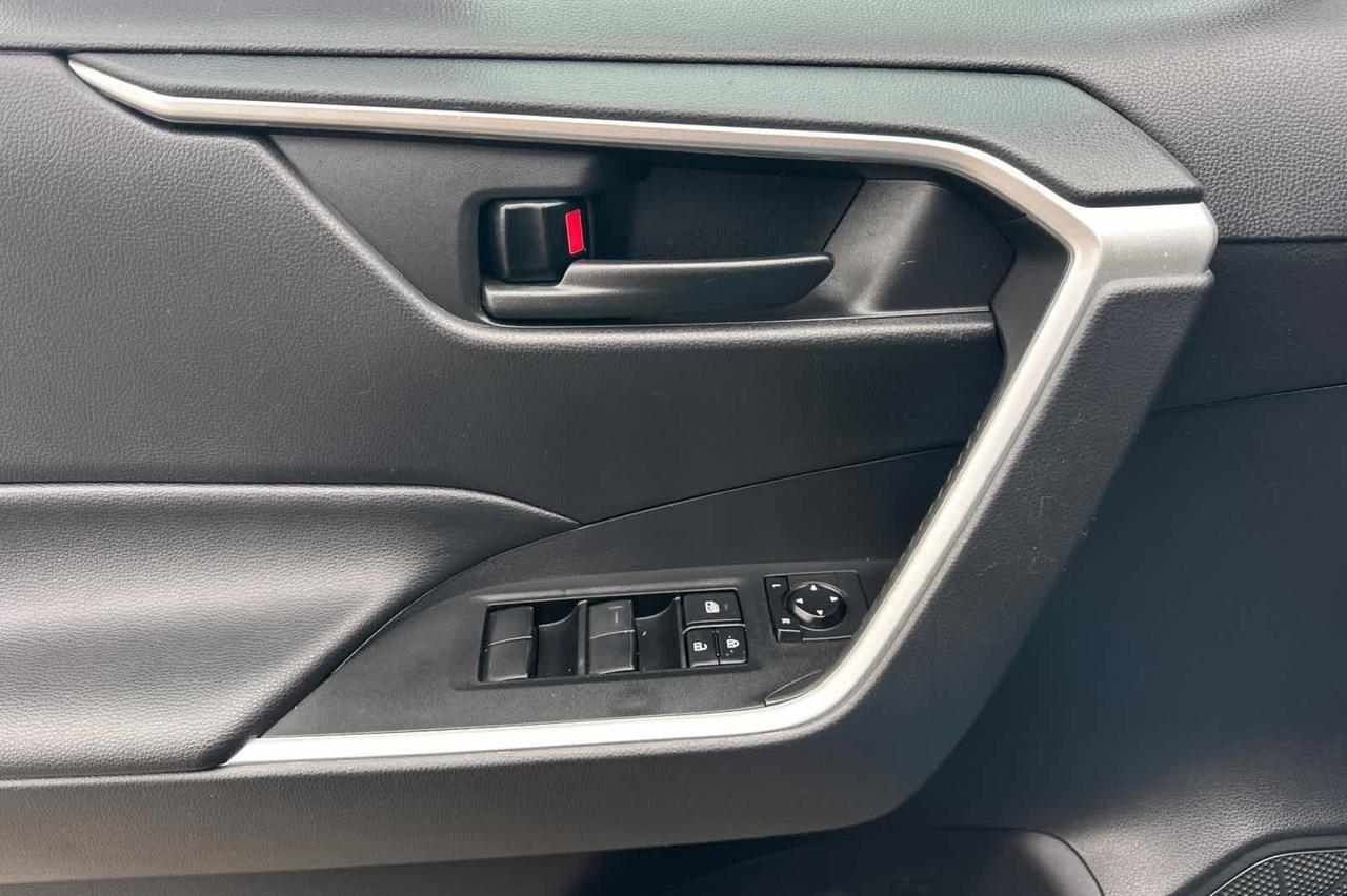 2021 Toyota RAV4 Hybrid LE Roseville CA