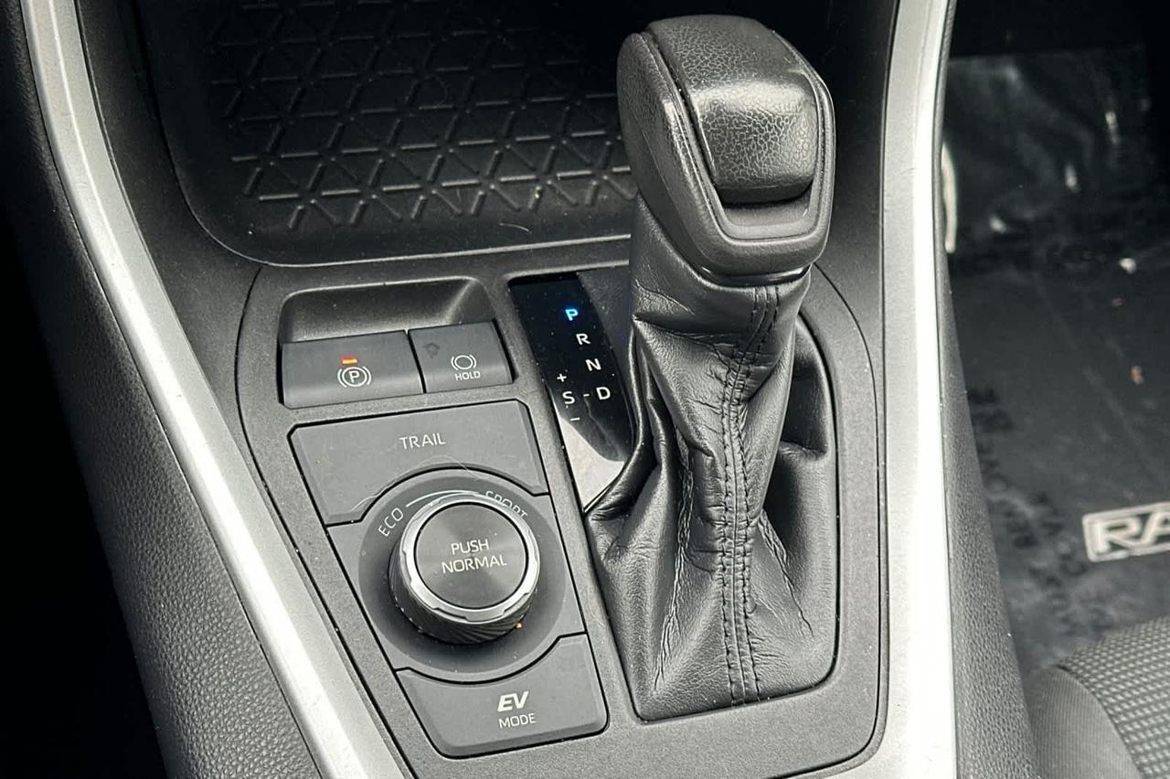 2021 Toyota RAV4 Hybrid LE Roseville CA