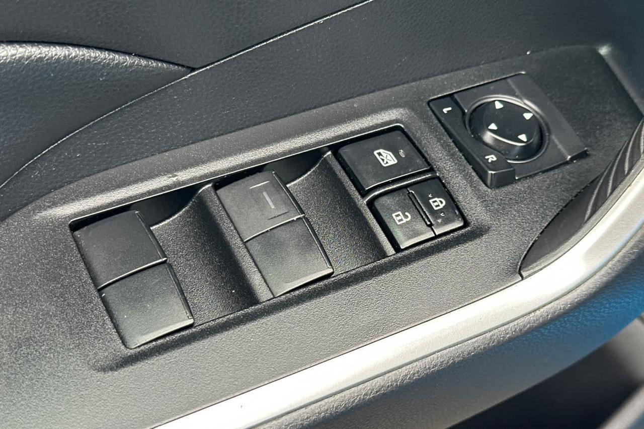 2021 Toyota RAV4 Hybrid LE Roseville CA