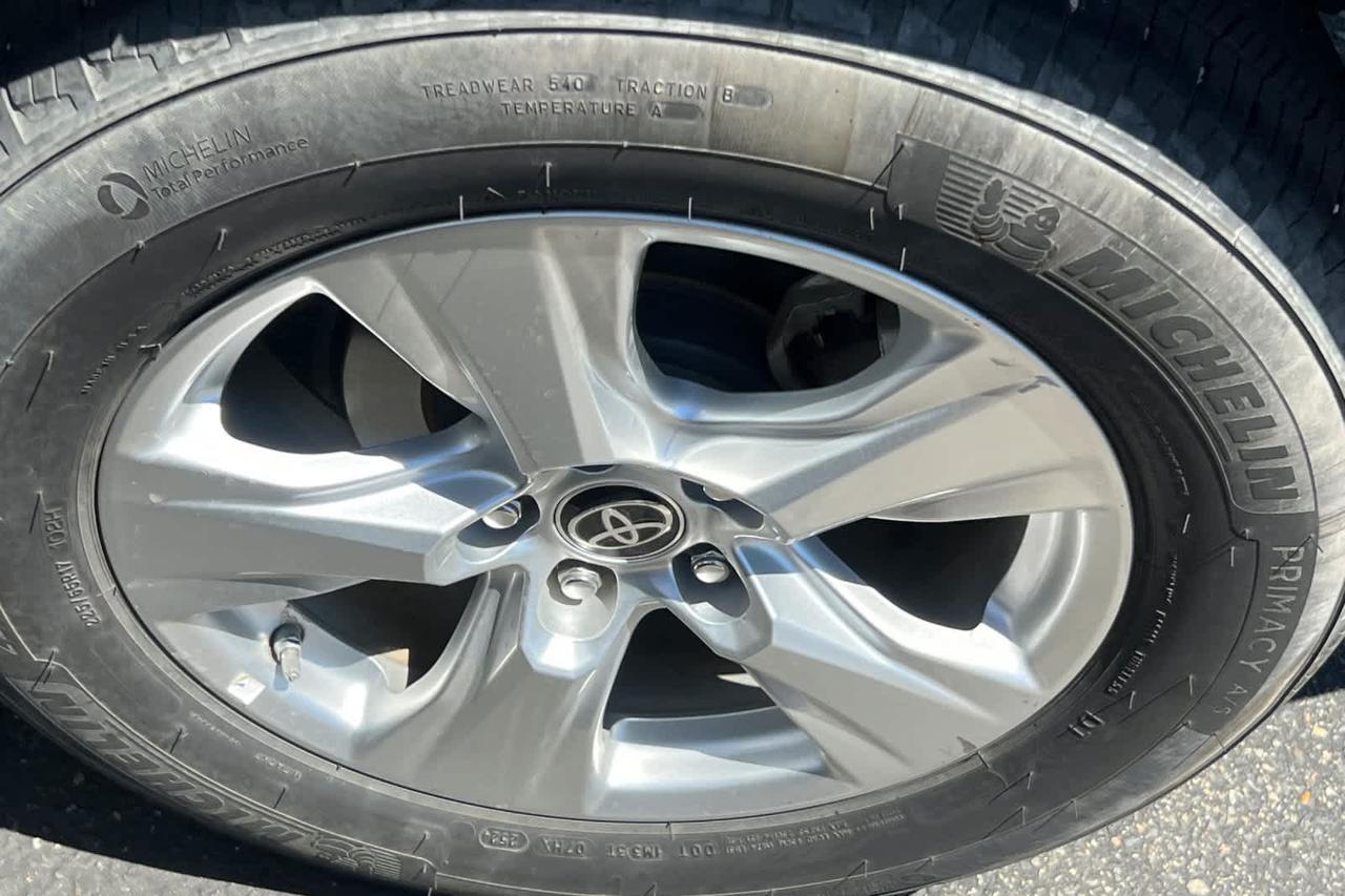 2021 Toyota RAV4 Hybrid LE Roseville CA