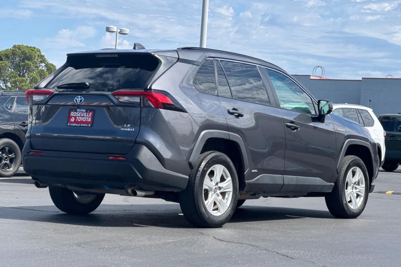 2021 Toyota RAV4 Hybrid LE
