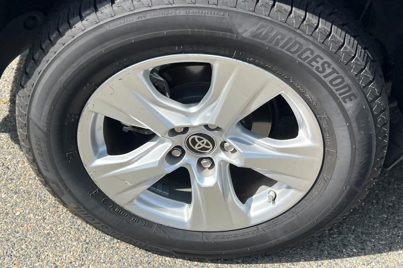 2021 Toyota RAV4 Hybrid LE Roseville CA