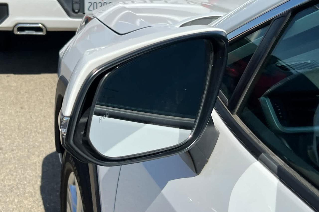 2021 Toyota RAV4 Hybrid LE Roseville CA