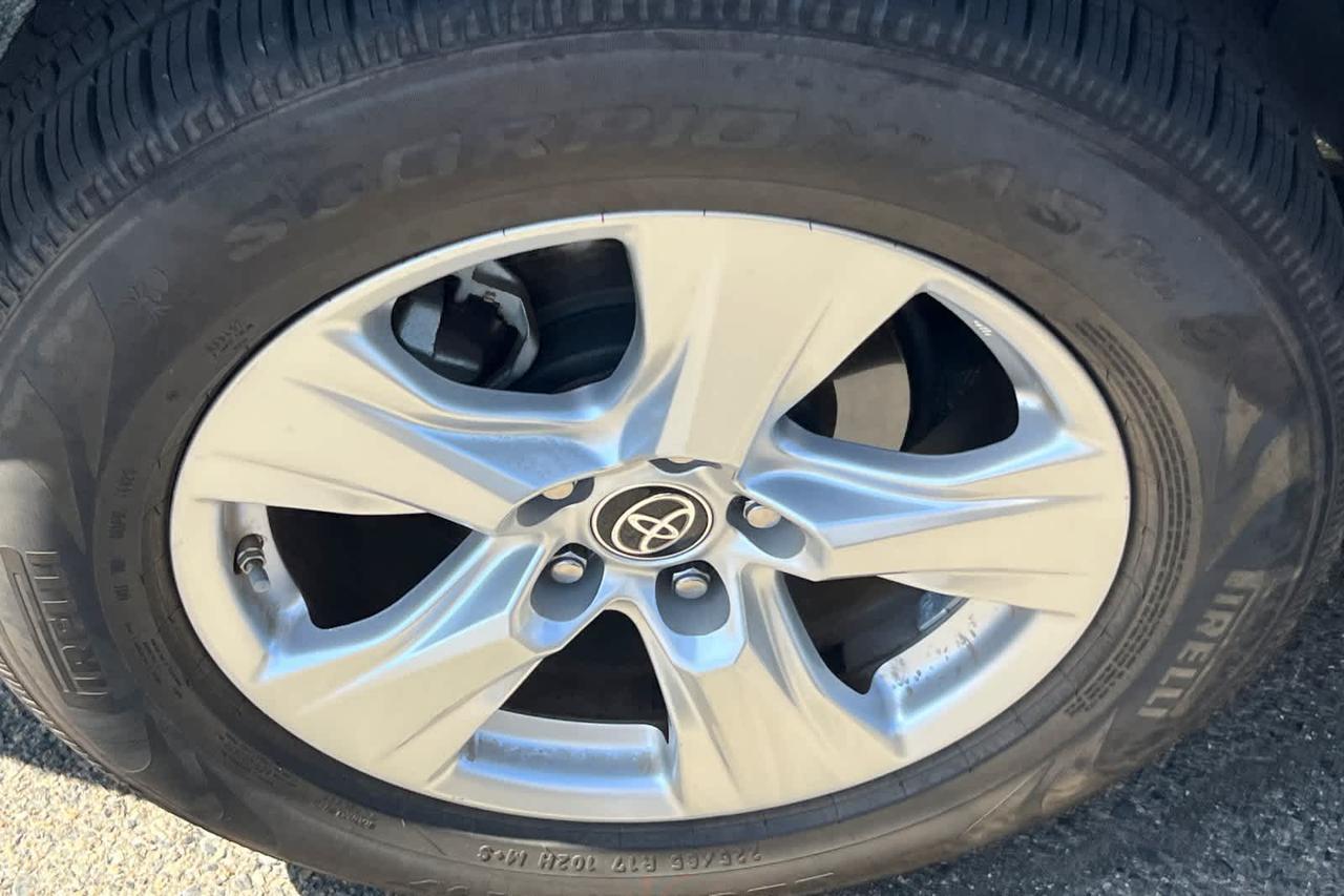 2021 Toyota RAV4 Hybrid LE Roseville CA