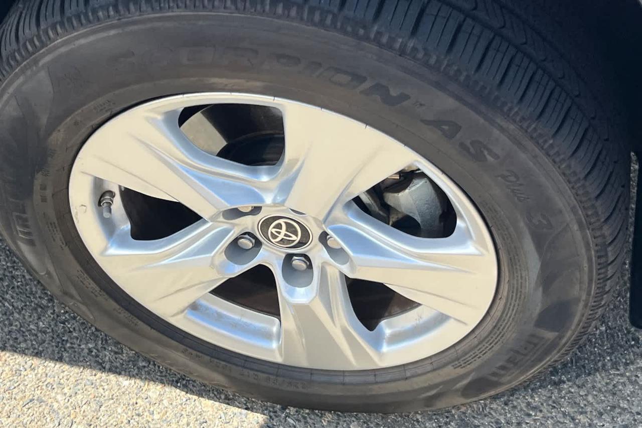 2021 Toyota RAV4 Hybrid LE Roseville CA