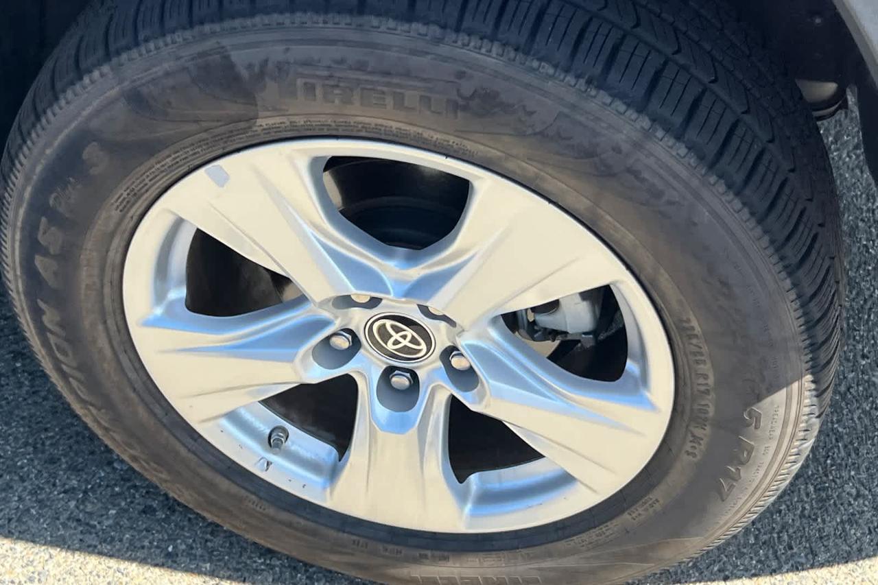 2021 Toyota RAV4 Hybrid LE Roseville CA