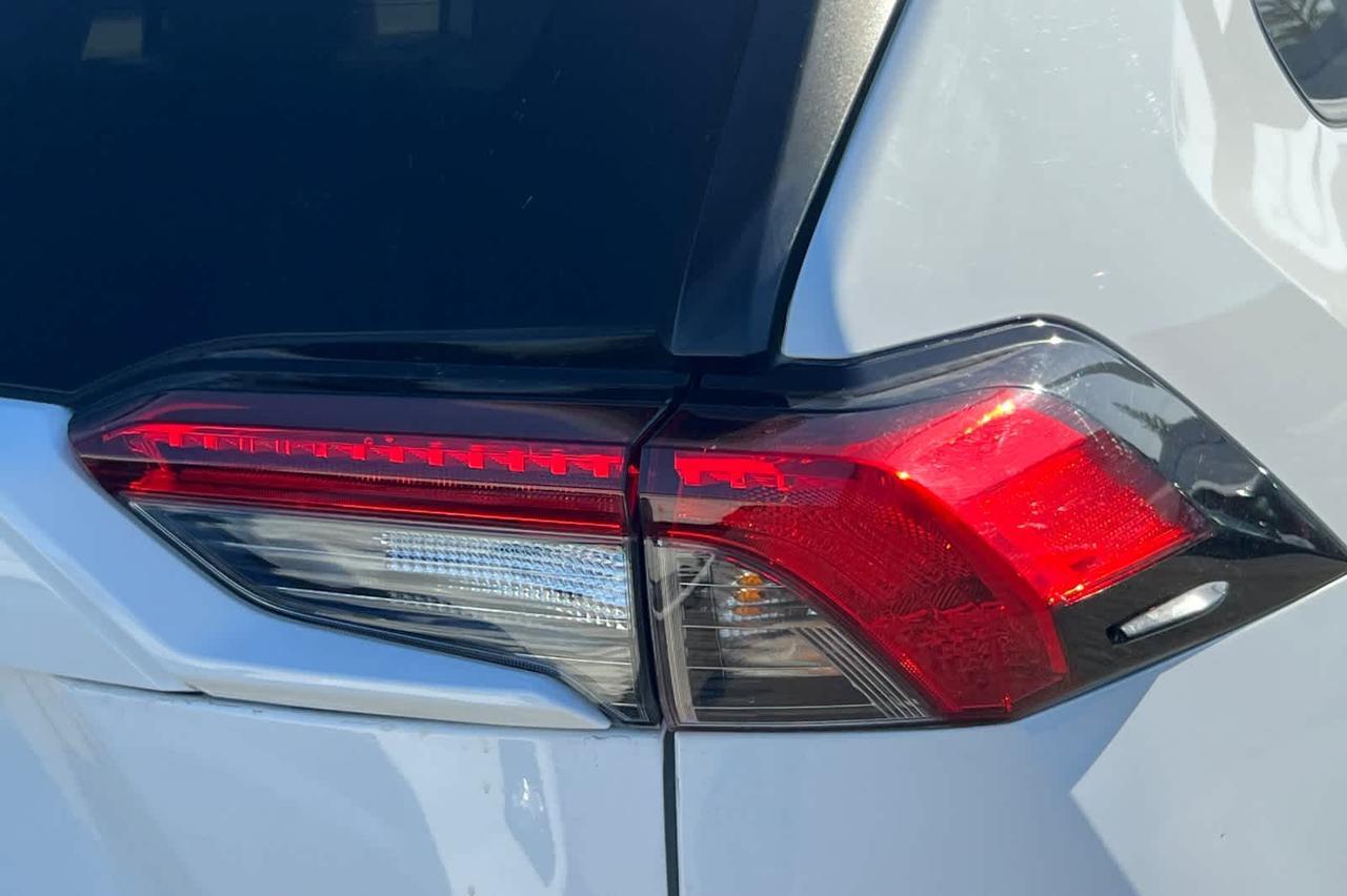 2021 Toyota RAV4 Hybrid LE Roseville CA