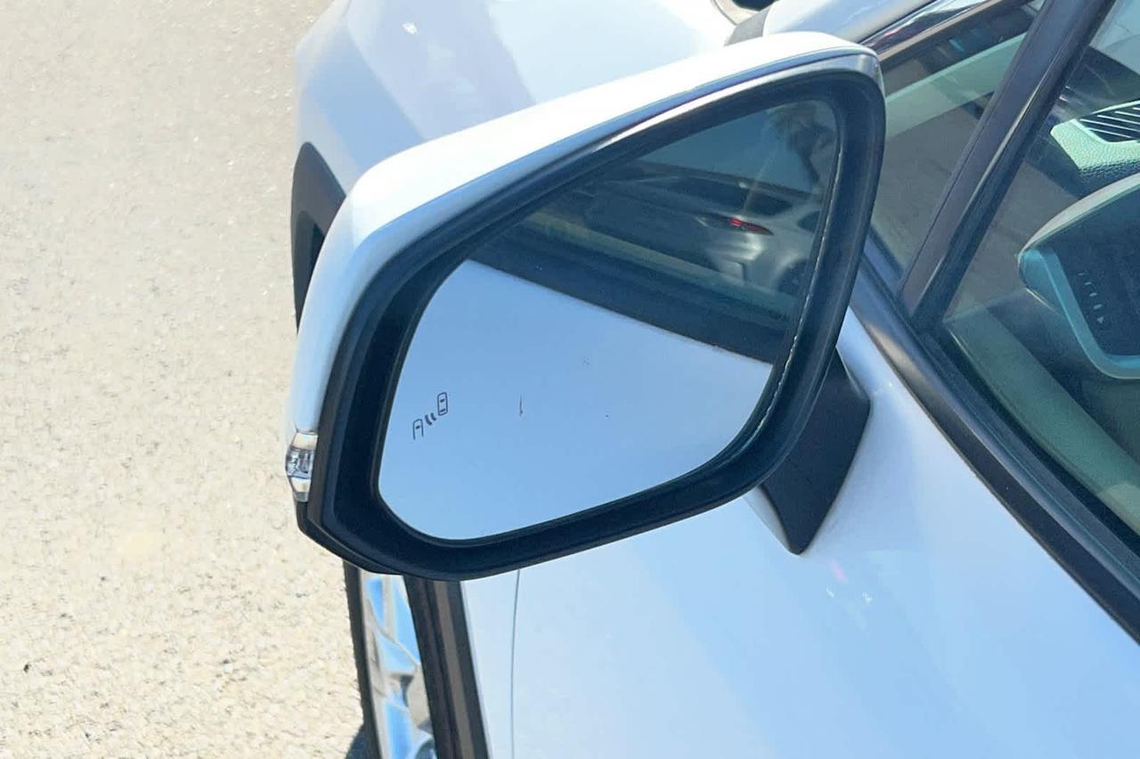 2021 Toyota RAV4 Hybrid LE Roseville CA