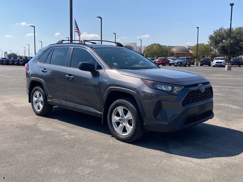 2021 Toyota RAV4 Hybrid LE
