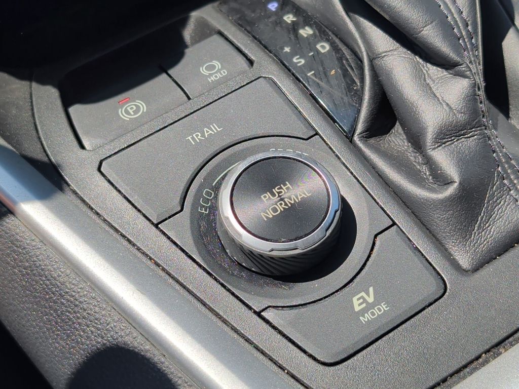 2021 Toyota RAV4 Hybrid LE Worcester MA