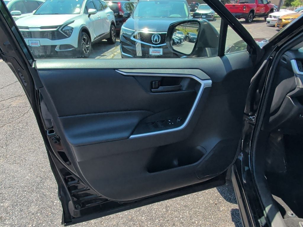 2021 Toyota RAV4 Hybrid LE Worcester MA