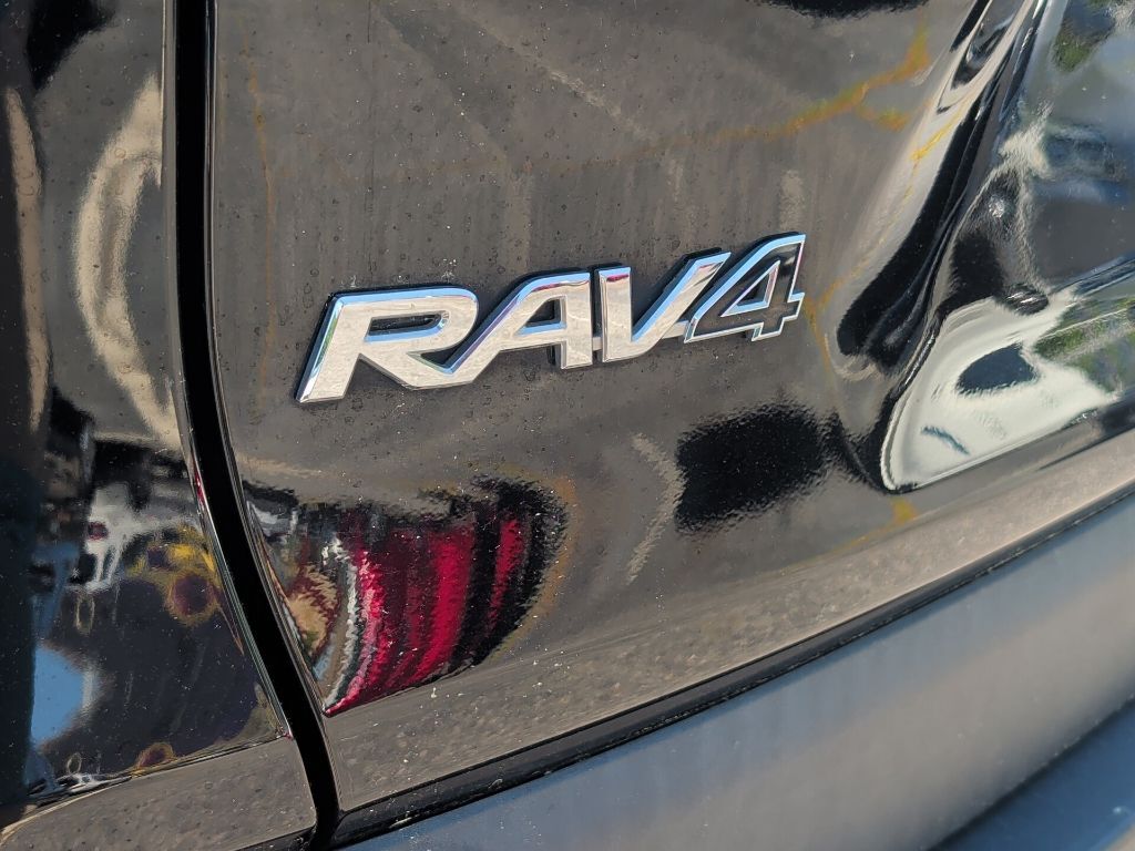 2021 Toyota RAV4 Hybrid LE Worcester MA
