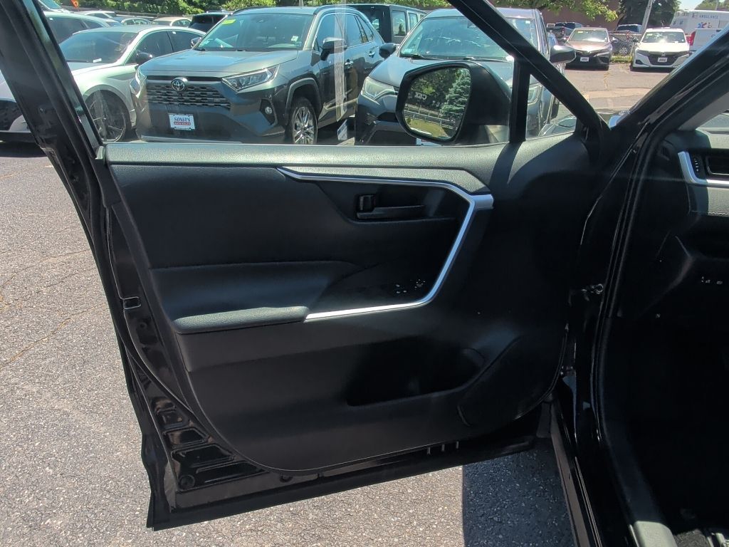 2021 Toyota RAV4 Hybrid LE Worcester MA