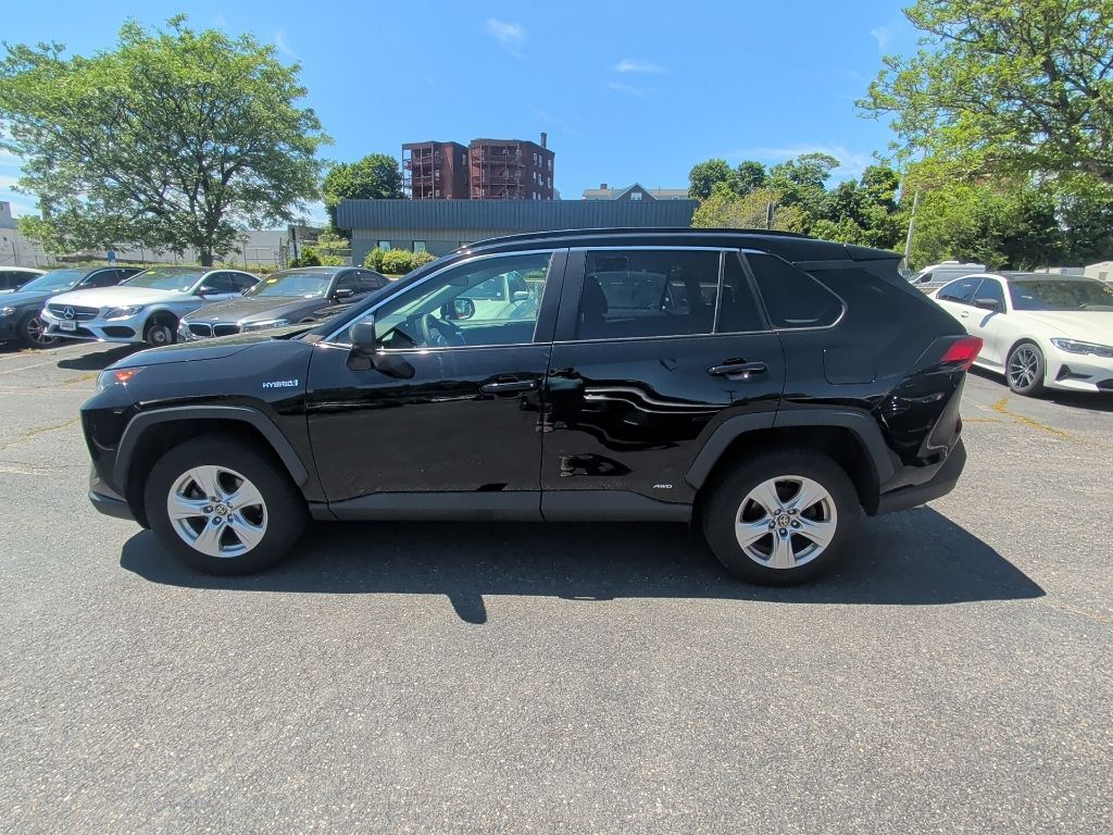 2021 Toyota RAV4 Hybrid LE